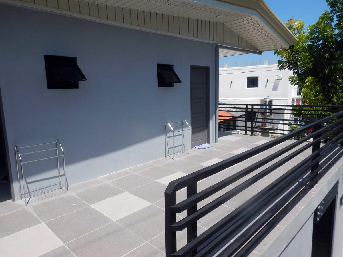Solar Lodge Moalboal Exterior photo